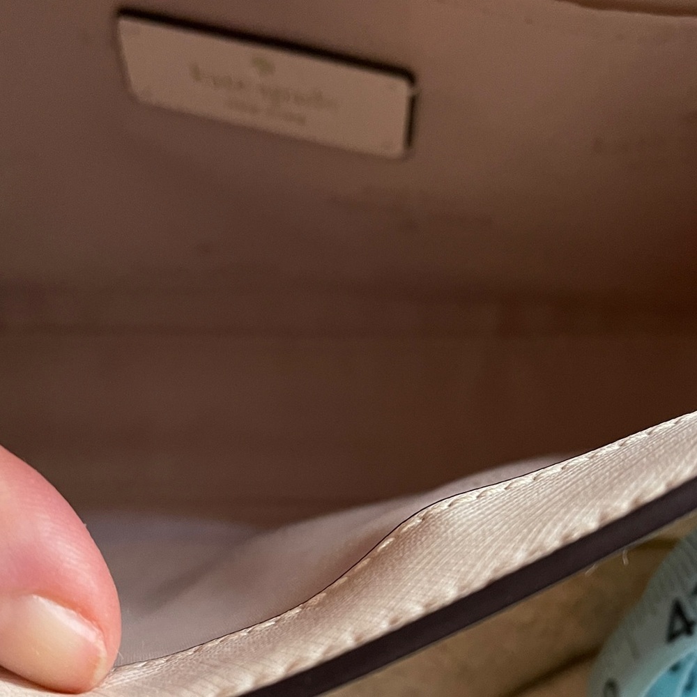 Kate Spade White Crossbody with Watermelon Print and Gold Hardware Kate Spade - Picture 5 of 9